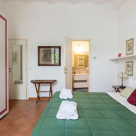 Colosseum Charming Apartment Rome Exterior photo