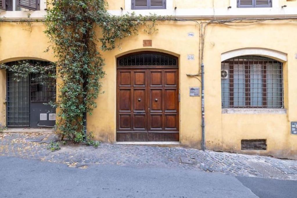 Colosseum Charming Apartment Rome Exterior photo